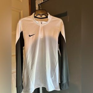 Men’s dri fit nike jacket
